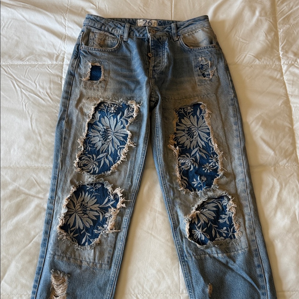 Free People Blue Floral Patch Straight Leg Jeans